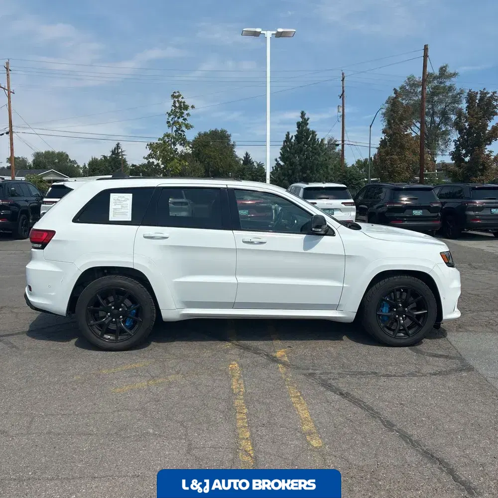 2021 Jeep Grand Cherokee Trackhawk