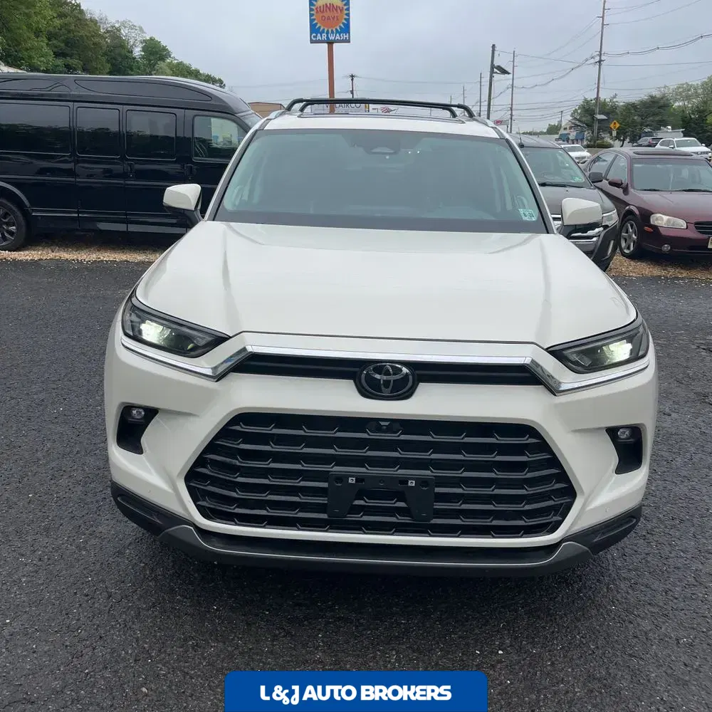 2024 Toyota Grand Highlander Platinum