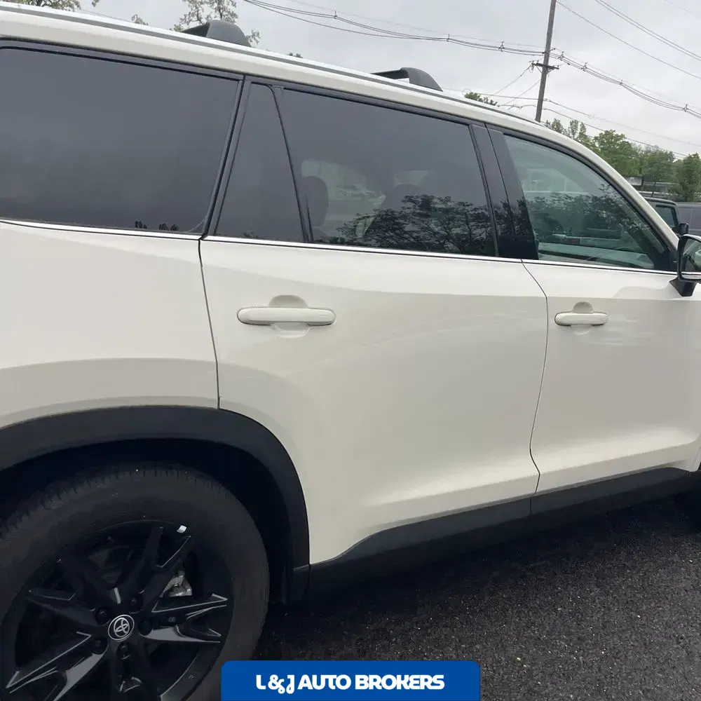 2024 Toyota Grand Highlander Platinum