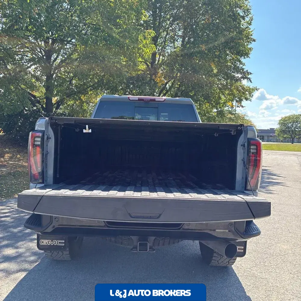 2025 GMC Sierra 2500 AT4X