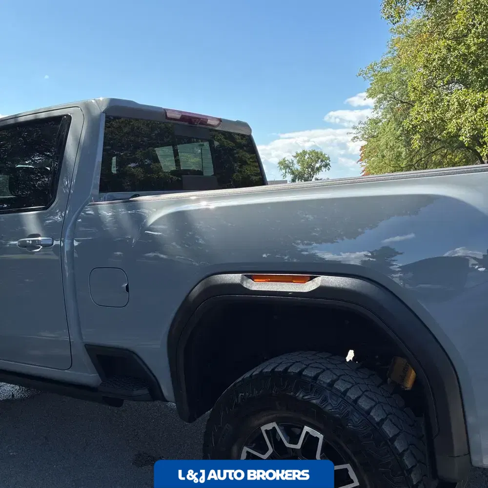 2025 GMC Sierra 2500 AT4X