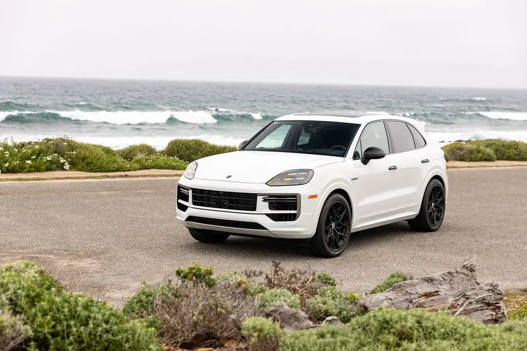 2025 Porsche Cayenne Turbo E-Hybrid