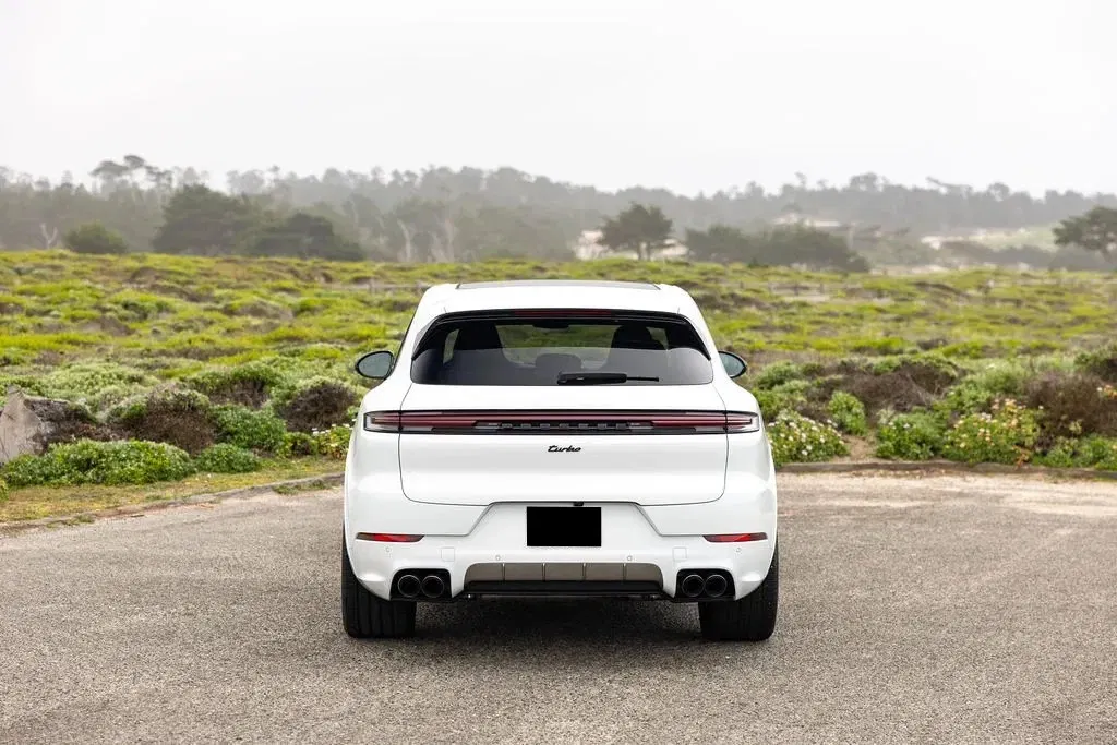 2025 Porsche Cayenne Turbo E-Hybrid