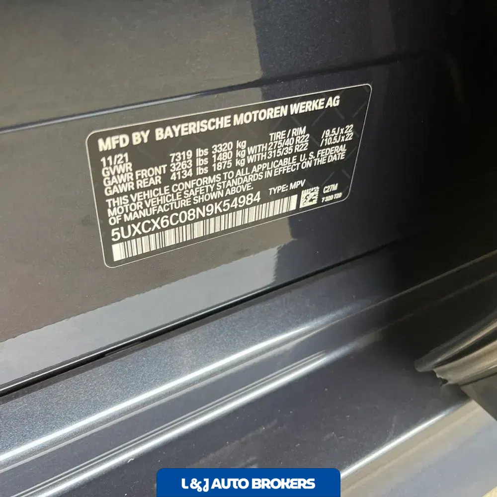 2022 BMW X7 M50i