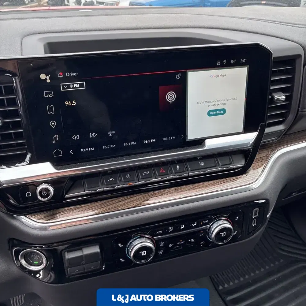 2025 GMC Sierra 1500 Elevation Standard