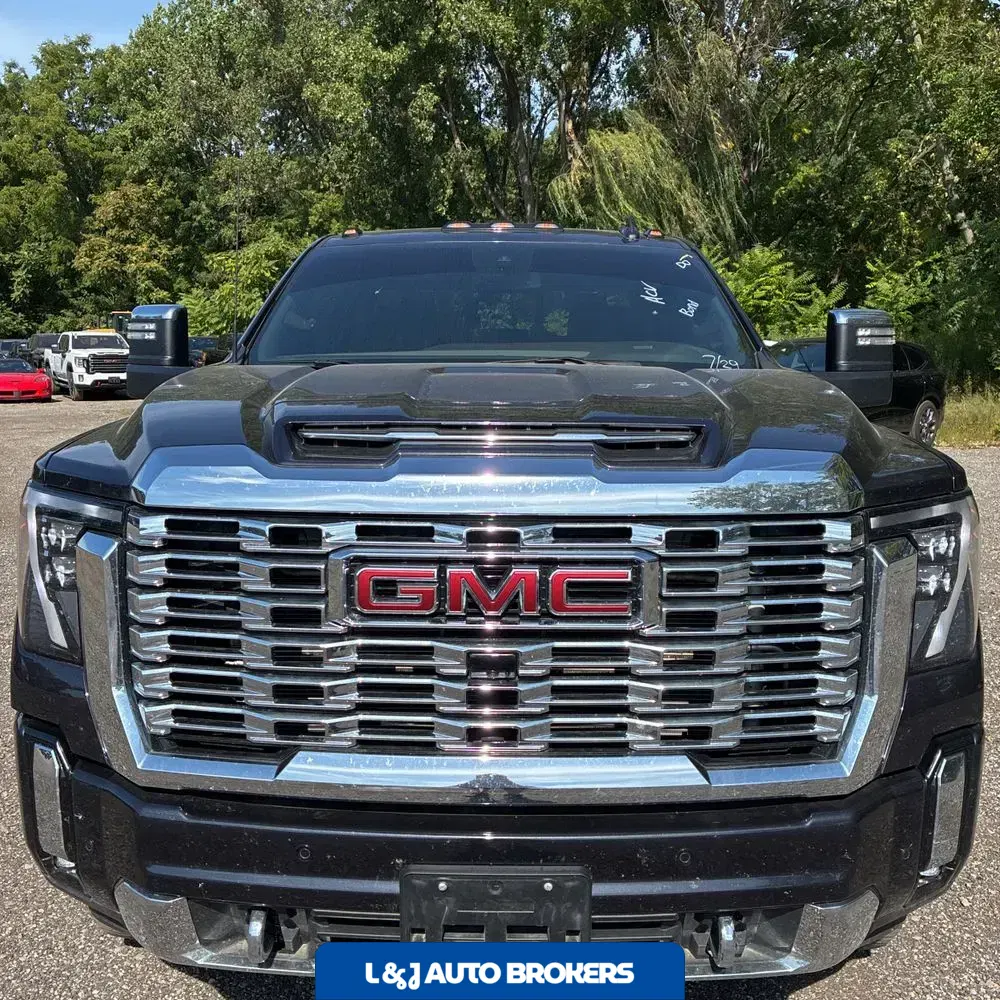 2024 GMC Sierra 3500 Denali
