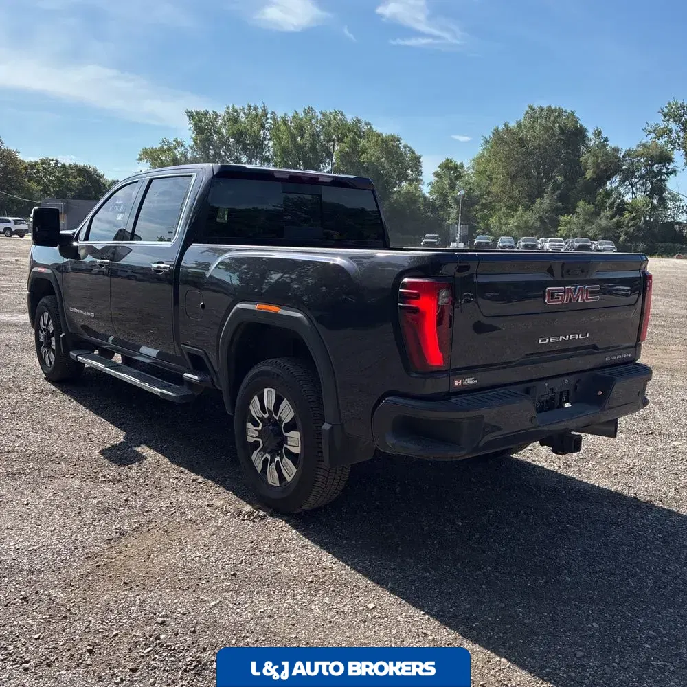 2024 GMC Sierra 3500 Denali