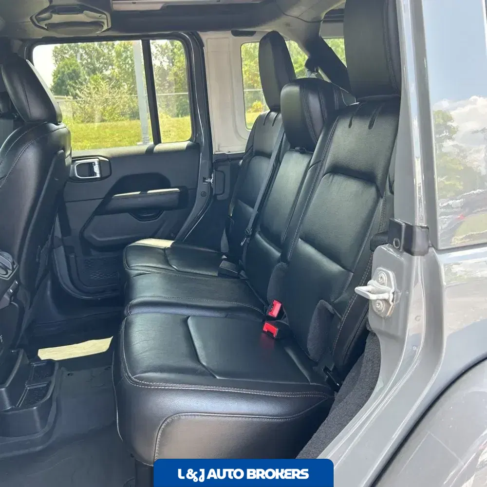 2023 Jeep Wrangler Rubicon 392