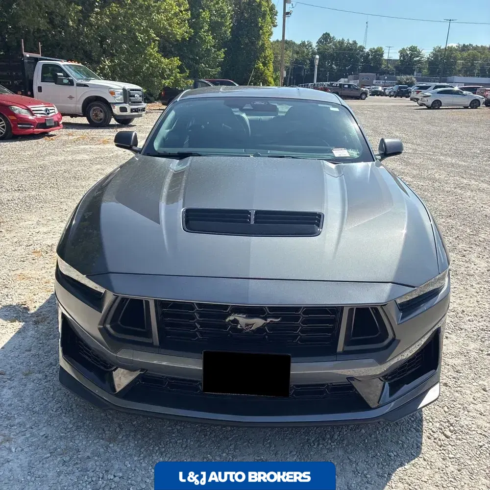 2024 Ford Mustang Dark Horse