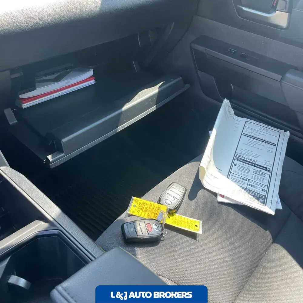 2024 Toyota Tundra SR5