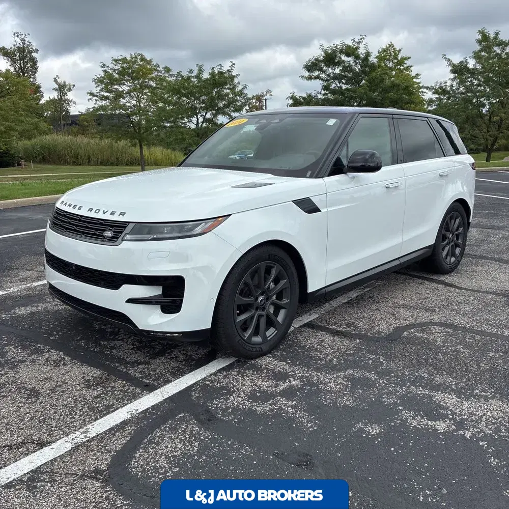 2024 Land Rover Range Rover Sport P360 SE