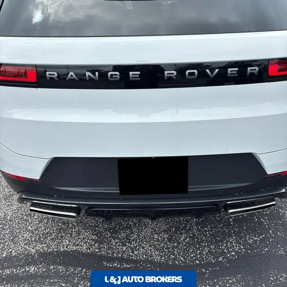 2024 Land Rover Range Rover Sport P360 SE