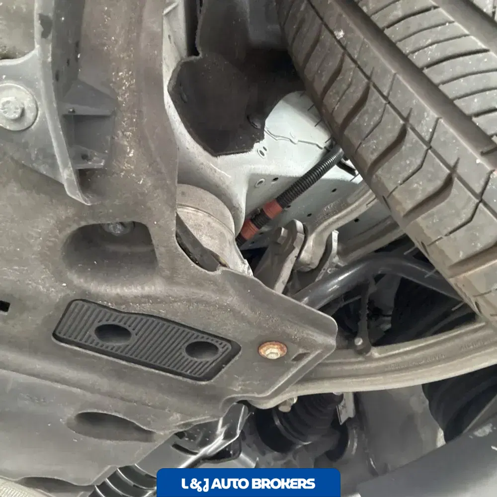2024 Land Rover Range Rover Sport P360 SE