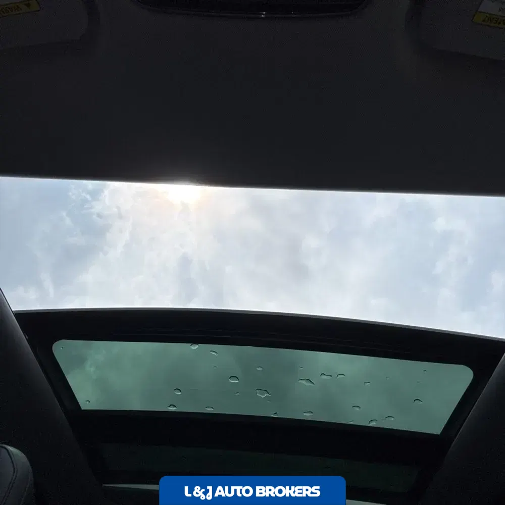 2024 Land Rover Range Rover Sport P360 SE