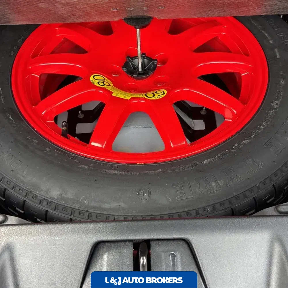 2024 Land Rover Range Rover Sport P360 SE
