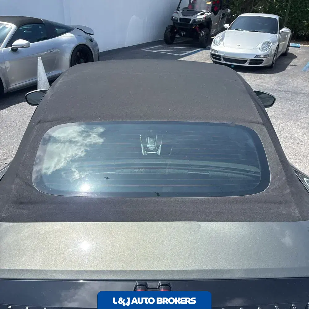 2020 Porsche 911 Carrera Cabriolet