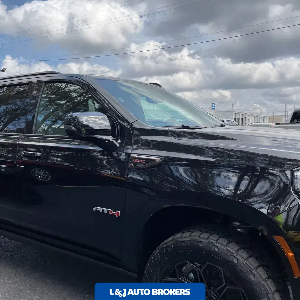 2025 GMC Yukon AT4 Ultimate