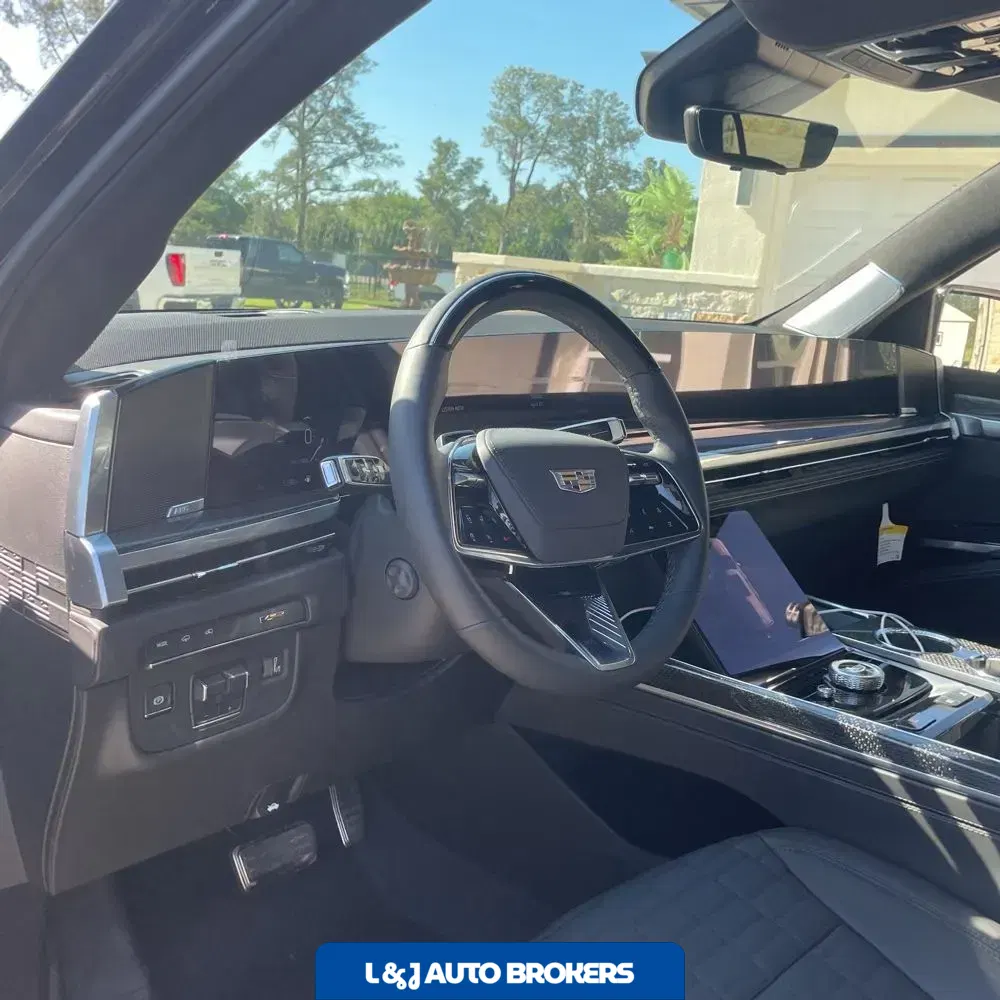 2025 Cadillac Escalade-V Base