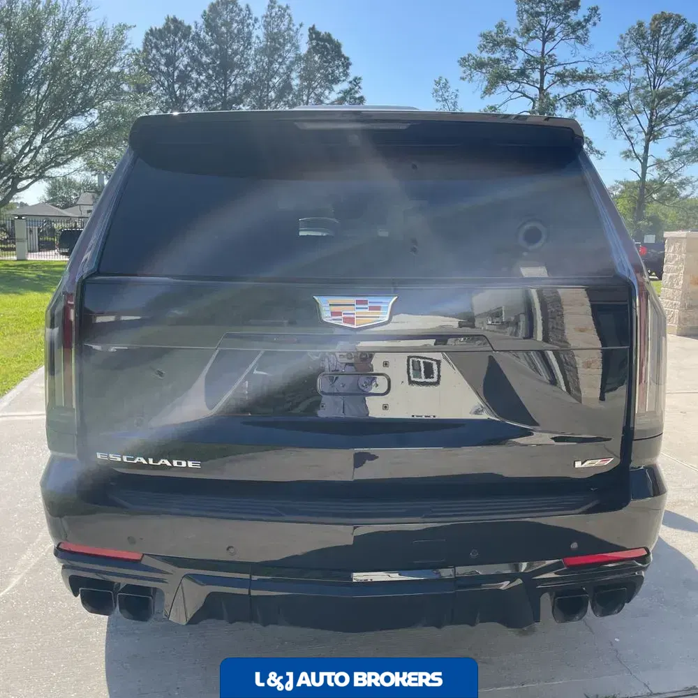 2025 Cadillac Escalade-V Base