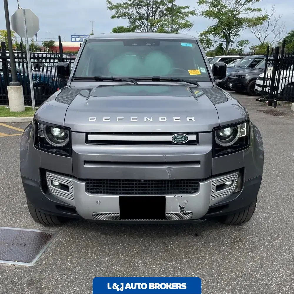 2024 Land Rover Defender 110 P400 S