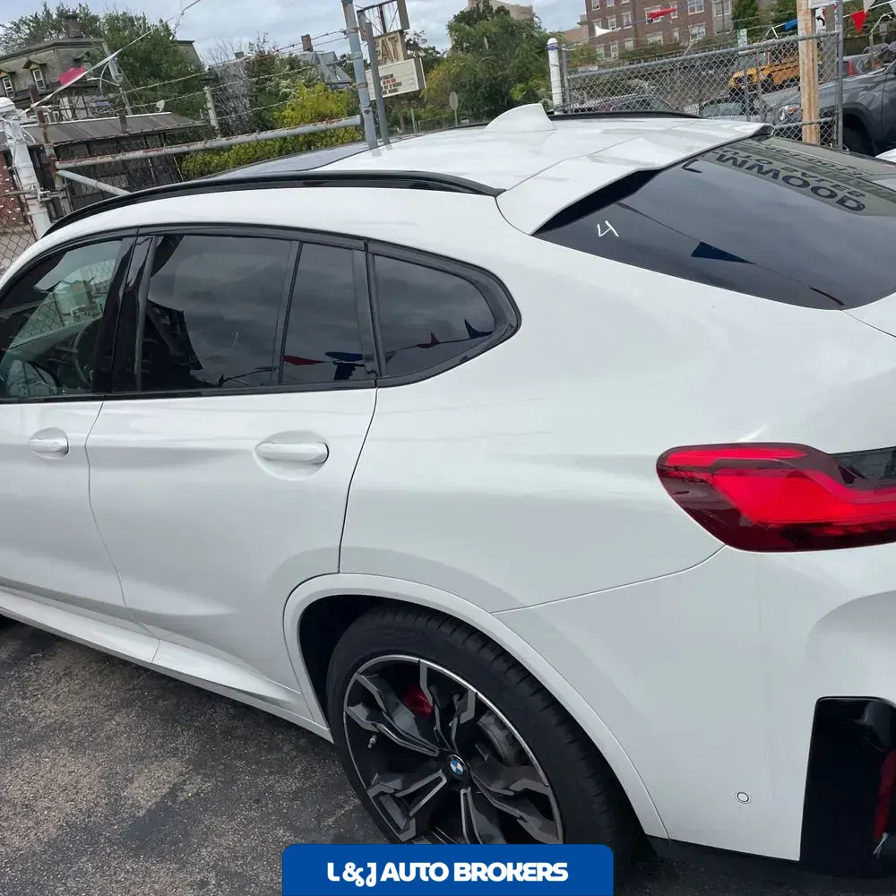 2022 BMW X4 M