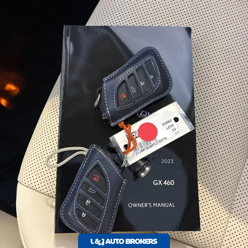 2023 Lexus GX 460 Base
