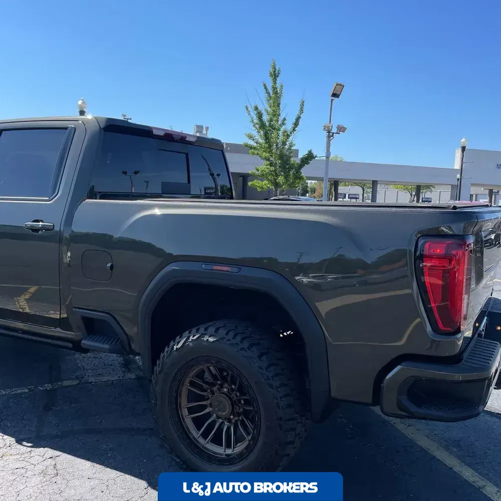 2022 GMC Sierra 2500HD AT4