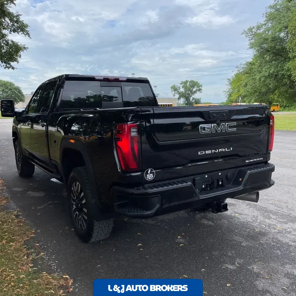 2024 GMC Sierra 3500 Denali Ultimate