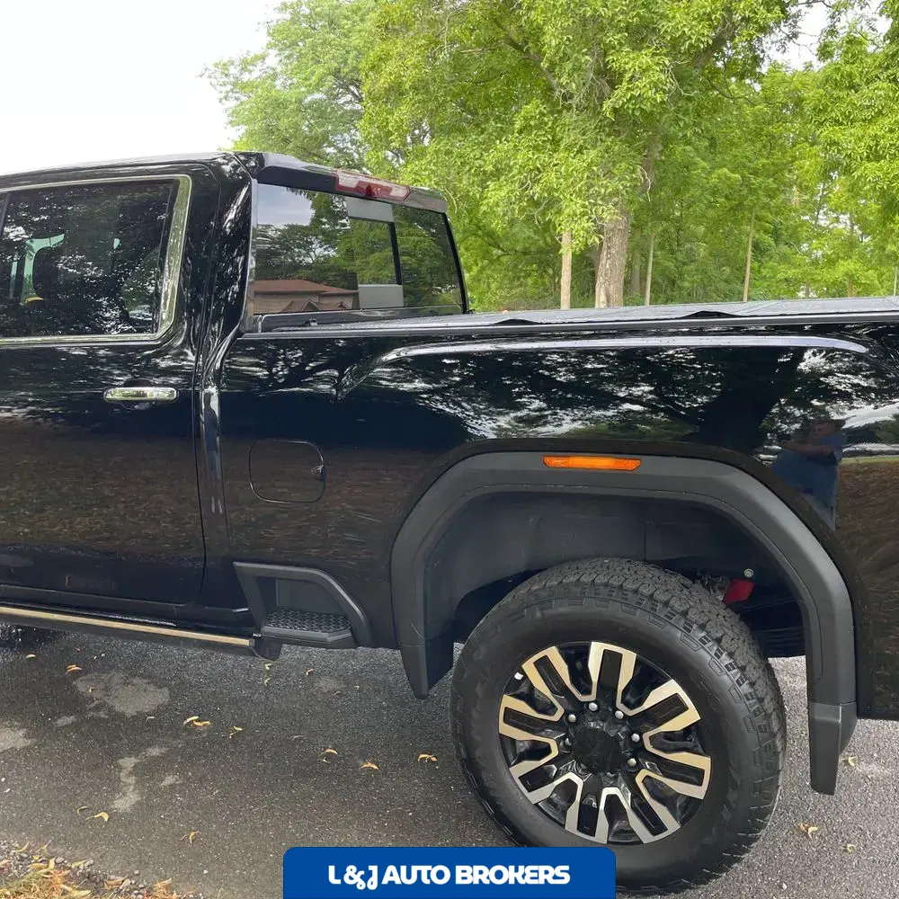 2024 GMC Sierra 3500 Denali Ultimate