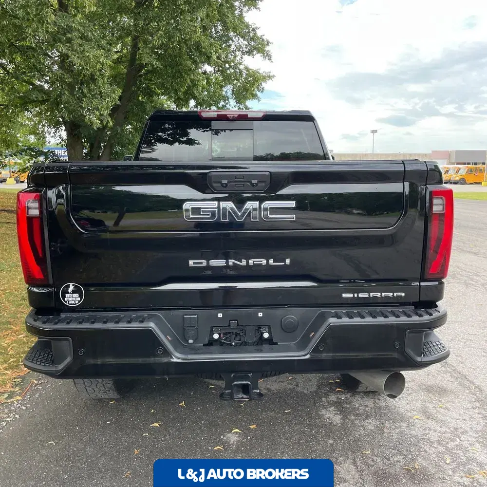 2024 GMC Sierra 3500 Denali Ultimate