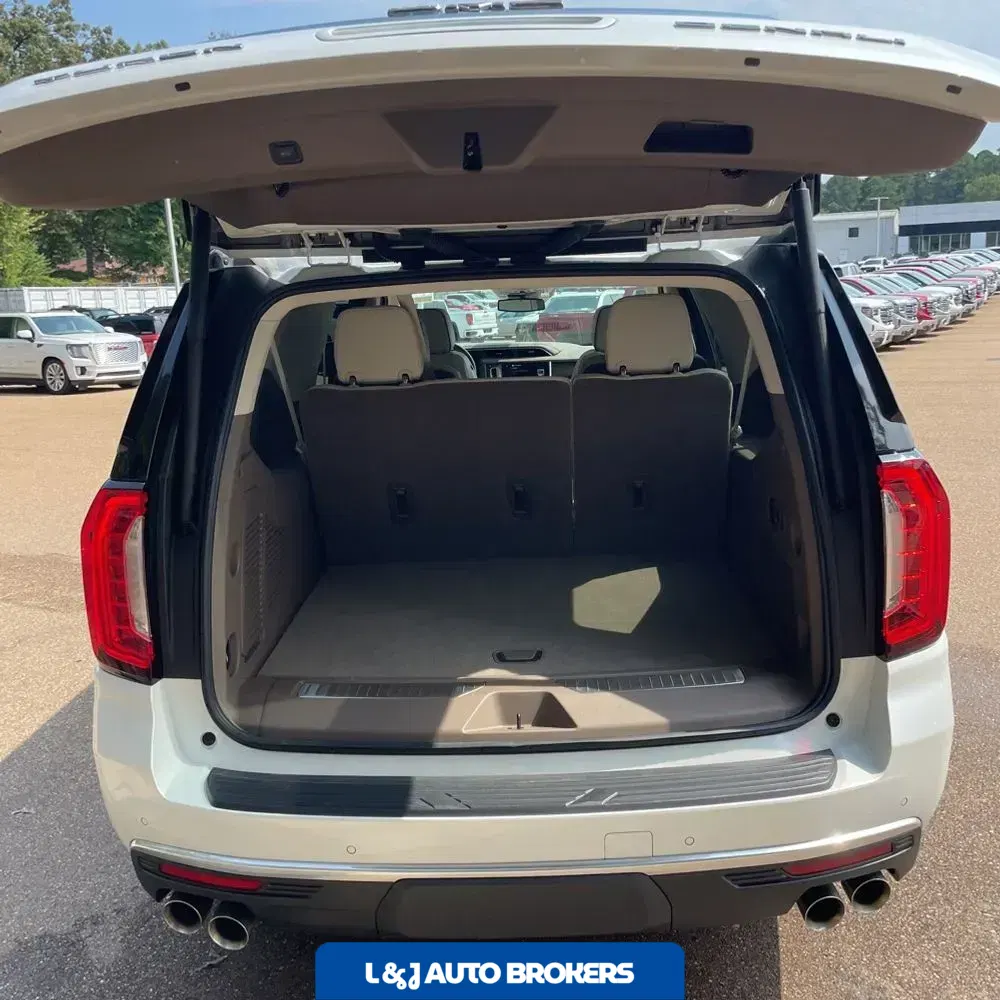 2024 GMC Yukon XL Denali