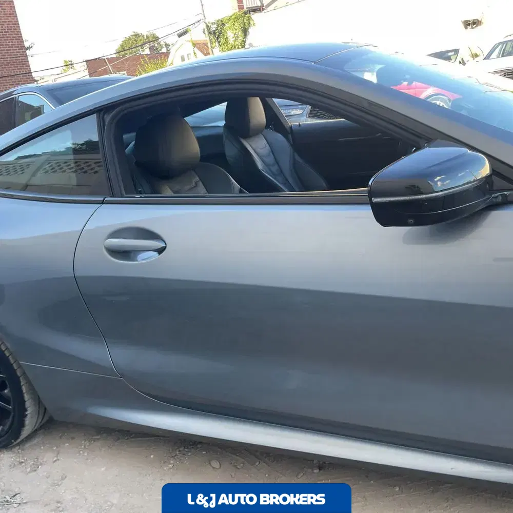 2023 BMW 8-Series M850xi