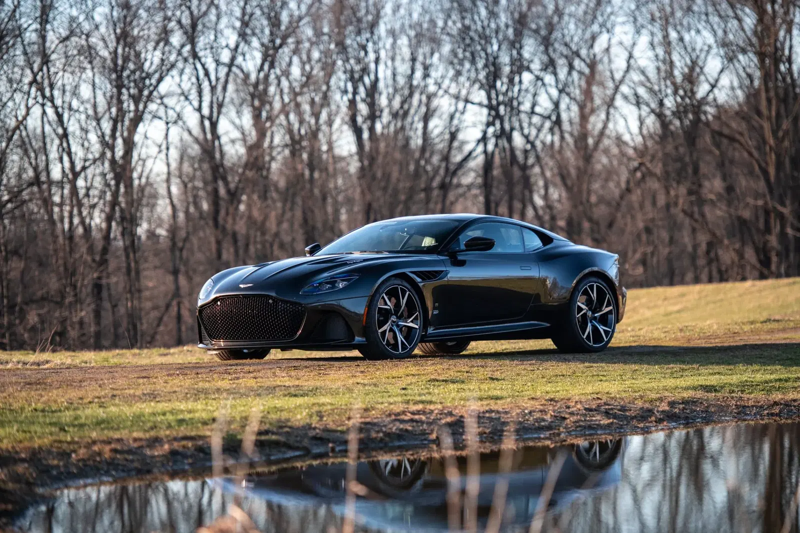 2021 Aston Martin DBS Superleggera 007 Edition