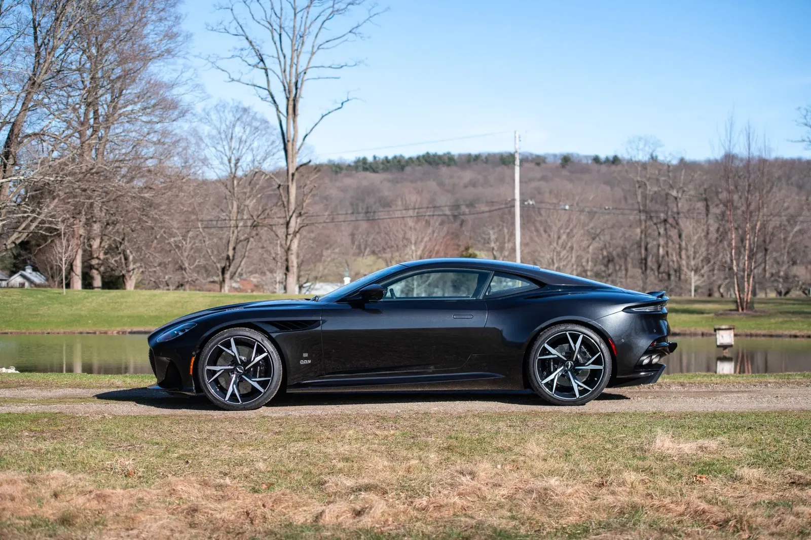 2021 Aston Martin DBS Superleggera 007 Edition