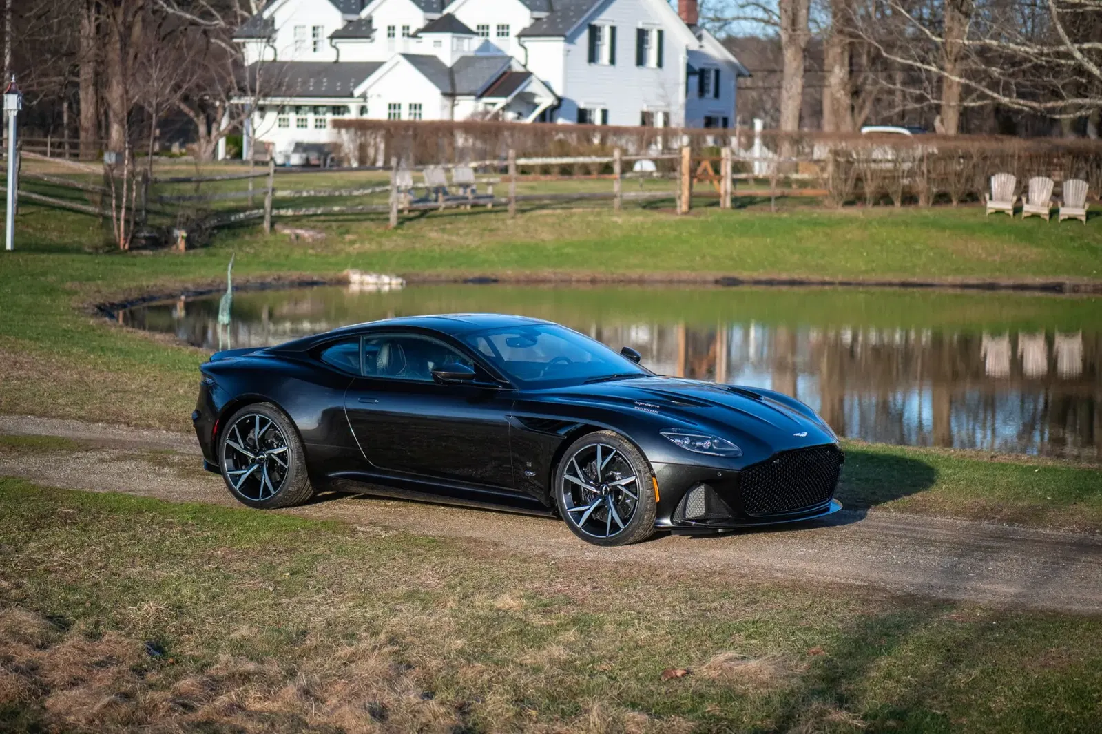 2021 Aston Martin DBS Superleggera 007 Edition