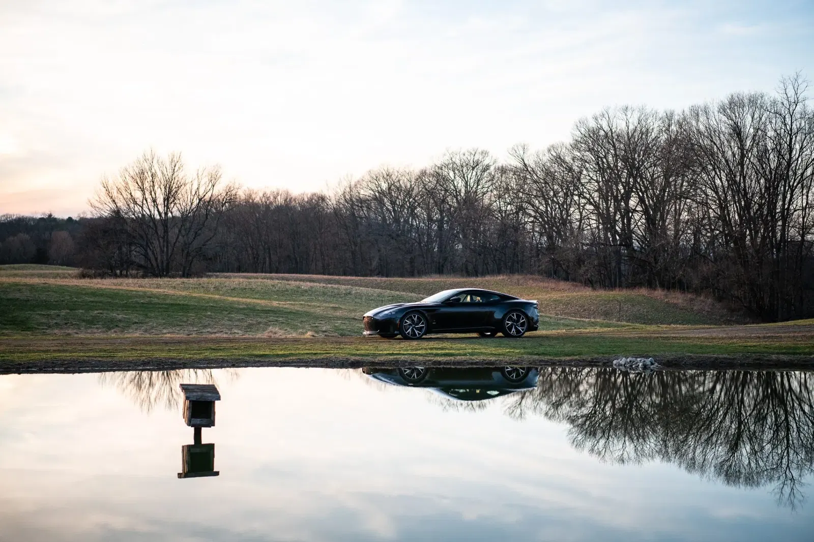 2021 Aston Martin DBS Superleggera 007 Edition