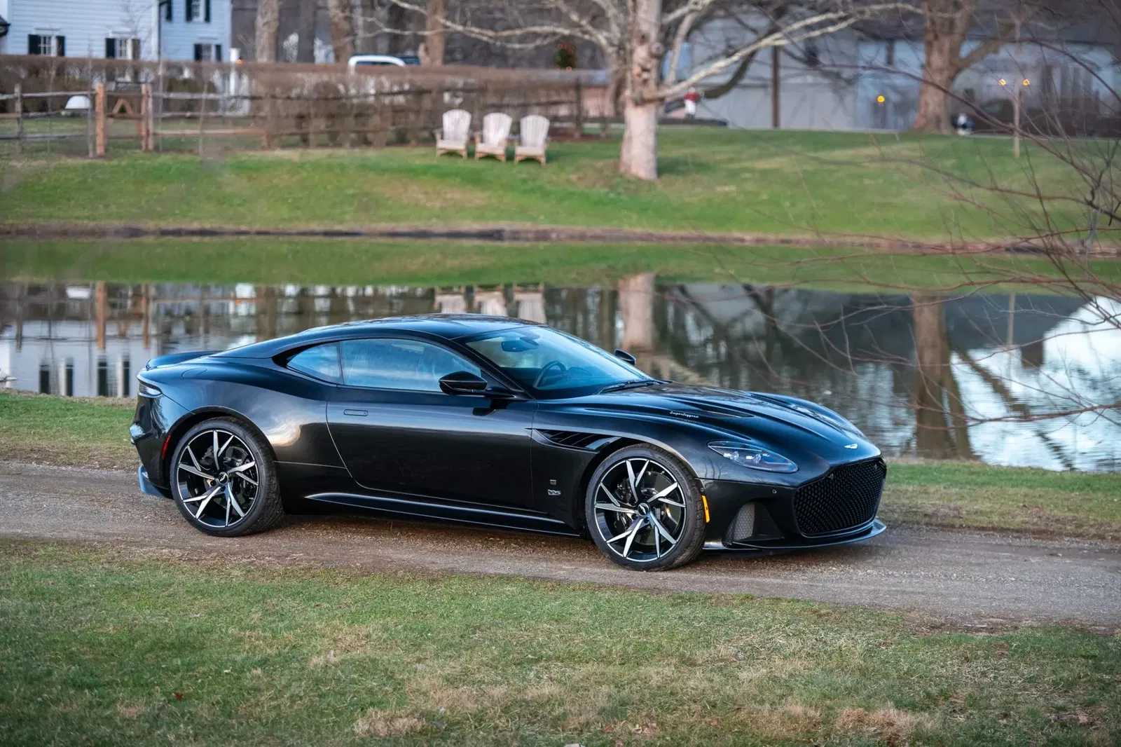 2021 Aston Martin DBS Superleggera 007 Edition