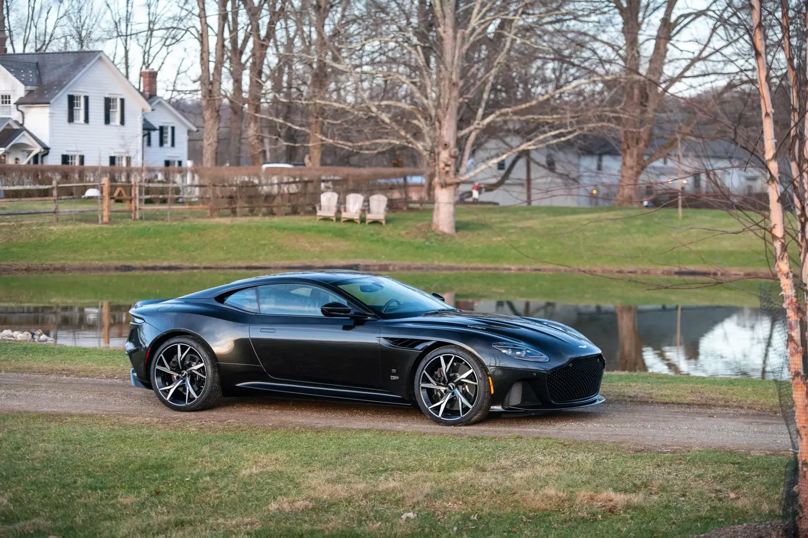 2021 Aston Martin DBS Superleggera 007 Edition