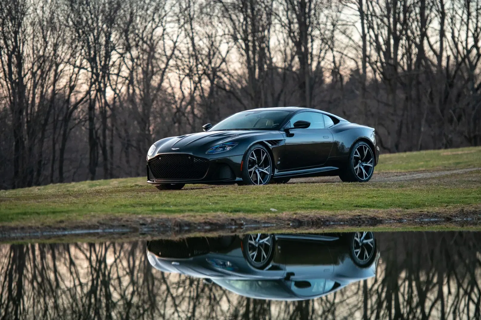 2021 Aston Martin DBS Superleggera 007 Edition