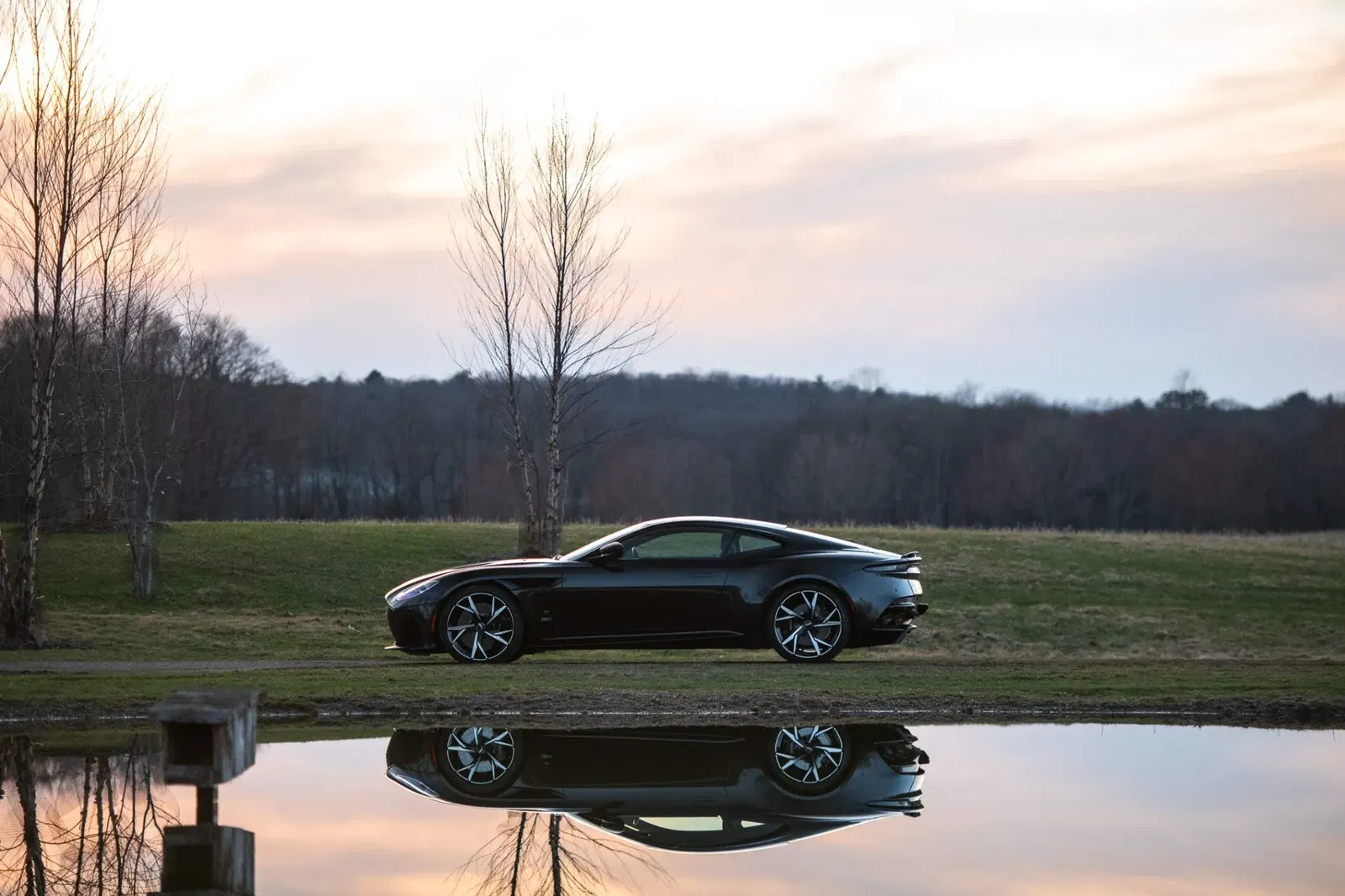 2021 Aston Martin DBS Superleggera 007 Edition