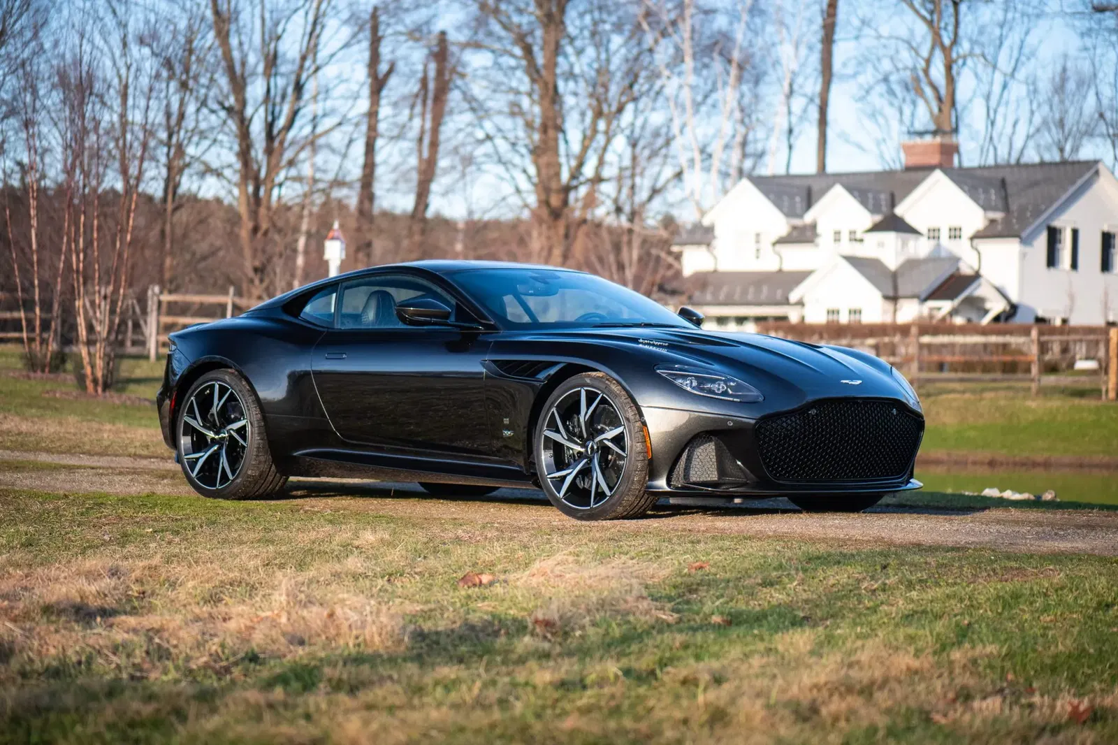 2021 Aston Martin DBS Superleggera 007 Edition