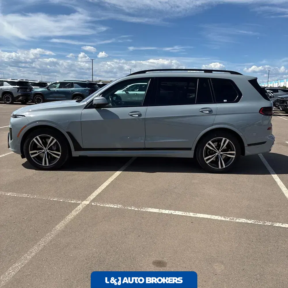 2024 BMW X7 XDrive40i