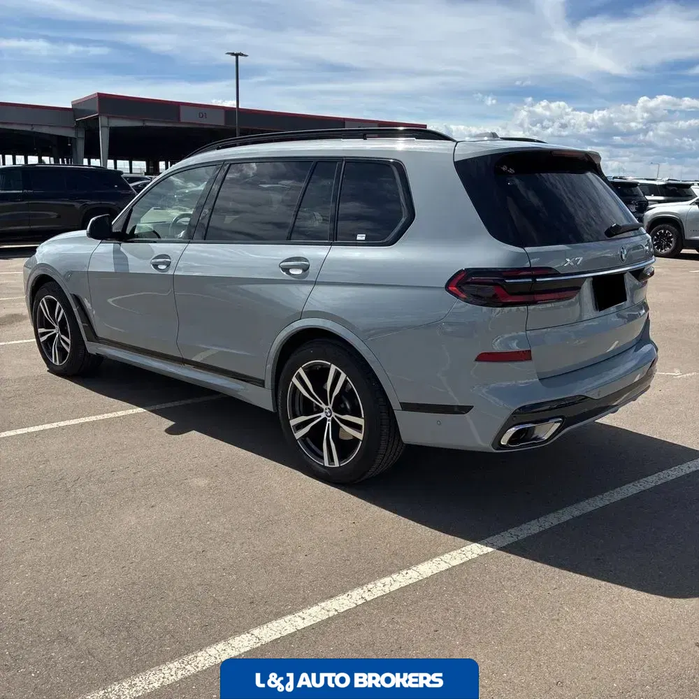 2024 BMW X7 XDrive40i