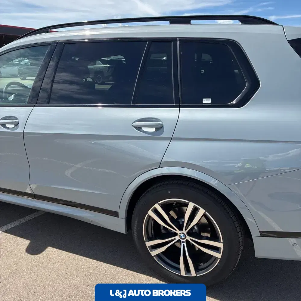 2024 BMW X7 XDrive40i