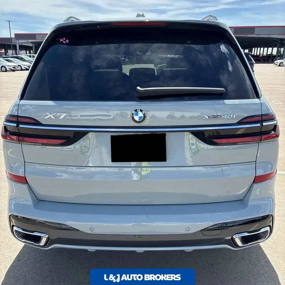 2024 BMW X7 XDrive40i