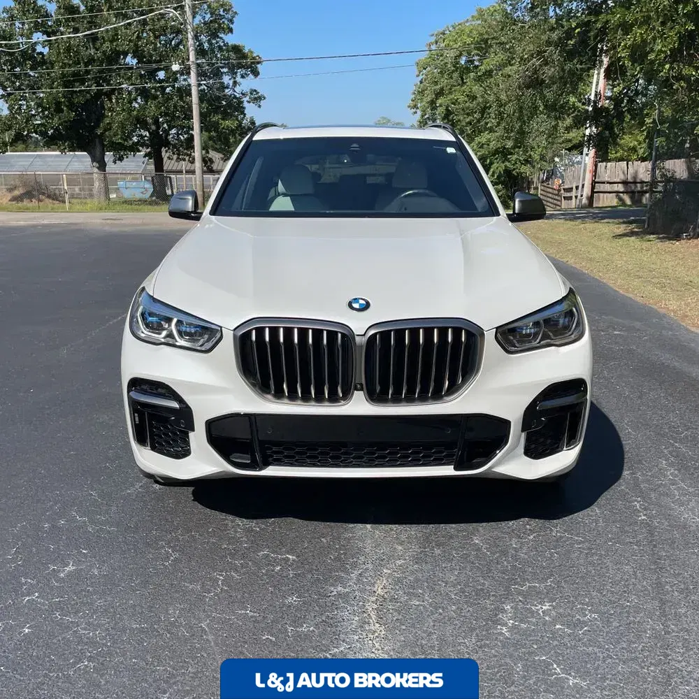 2023 BMW X5 M50i