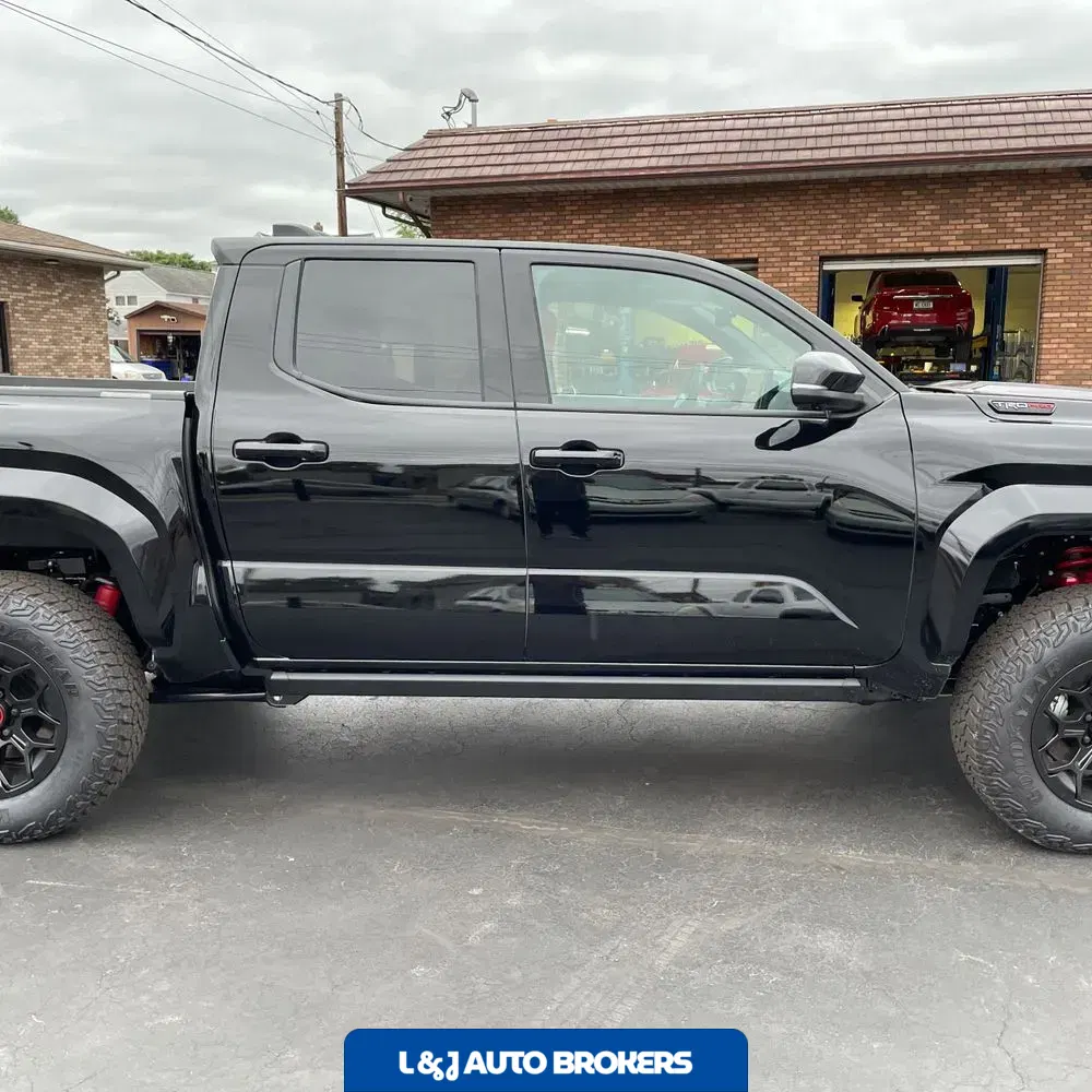 2025 Toyota Tacoma TRD Pro HV