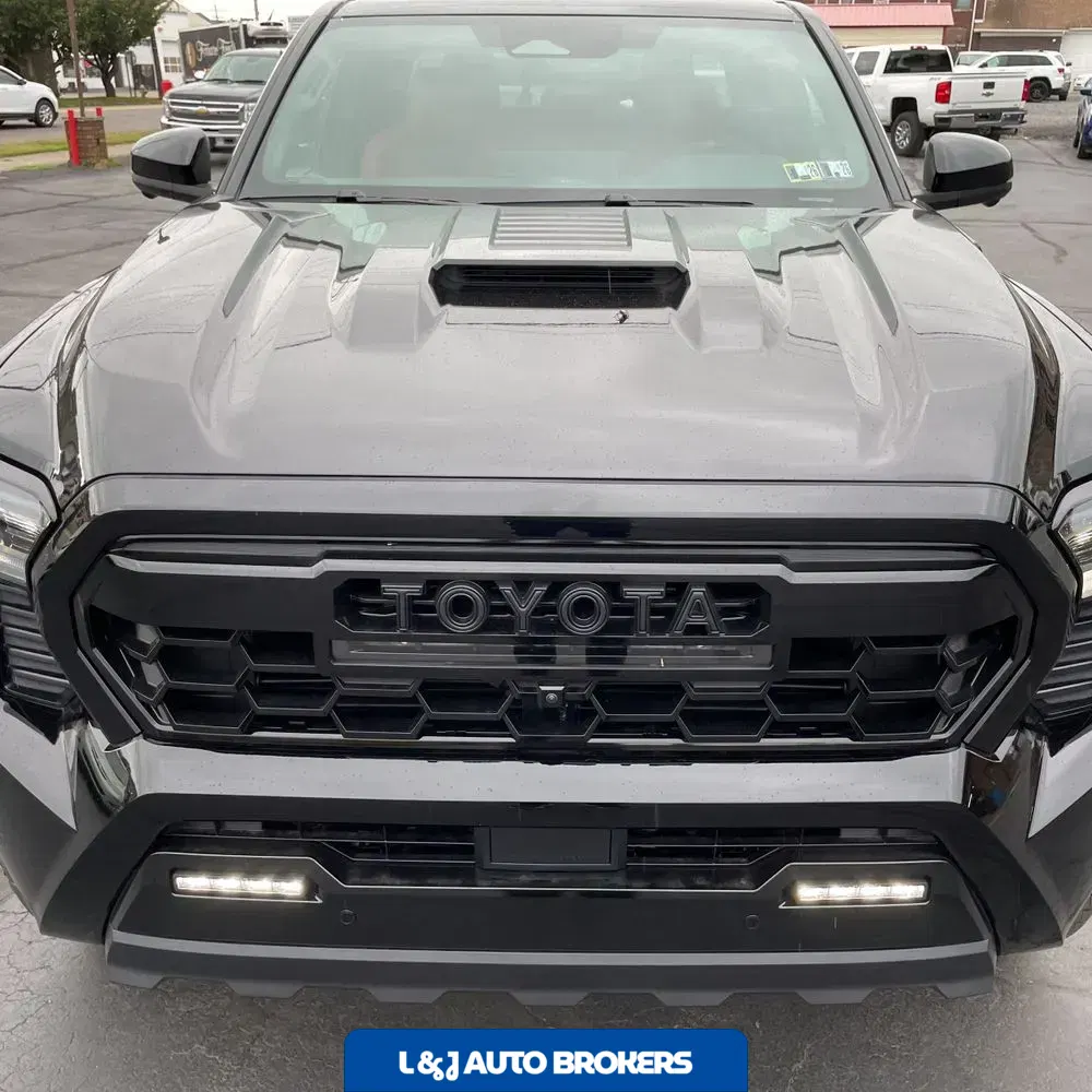 2025 Toyota Tacoma TRD Pro HV