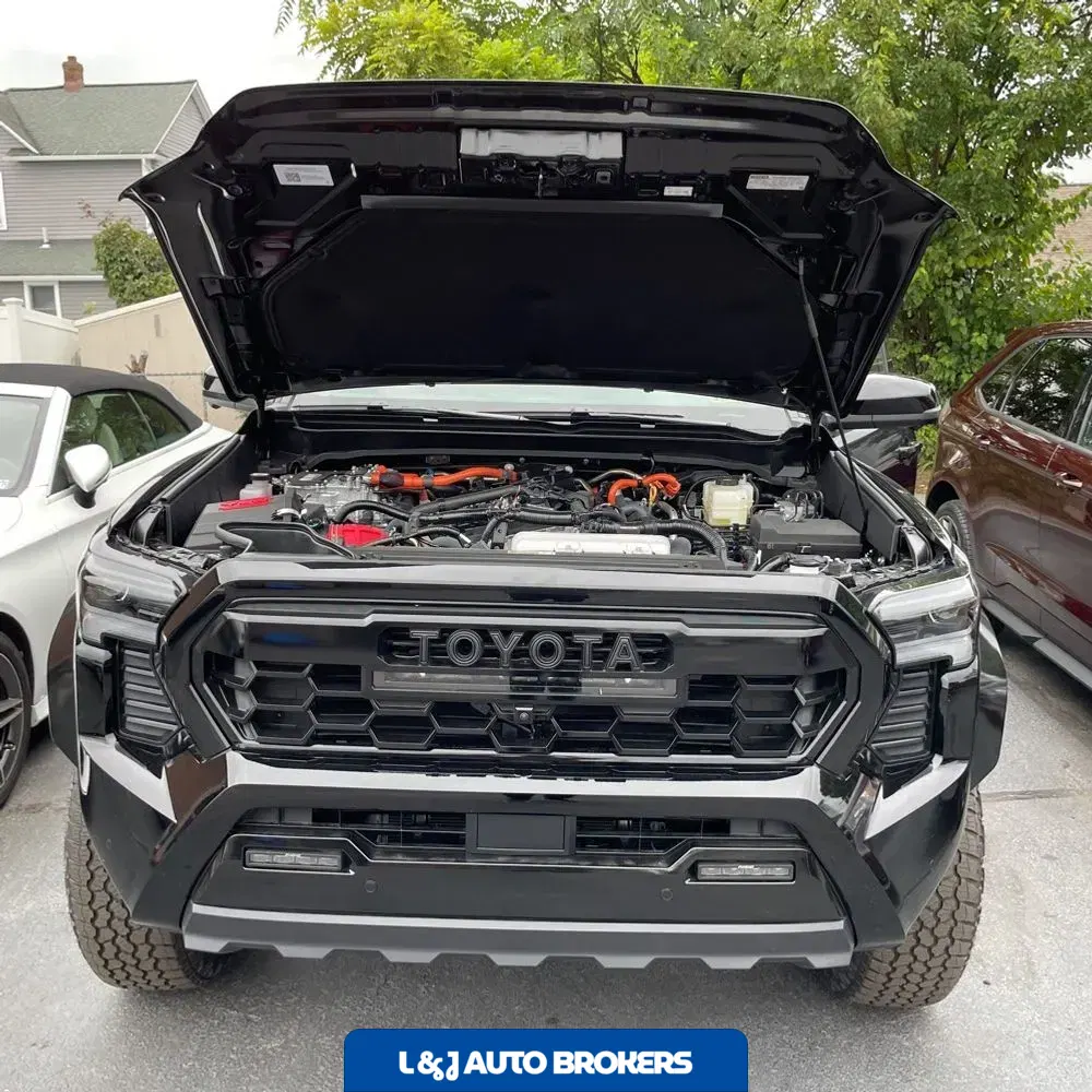 2025 Toyota Tacoma TRD Pro HV