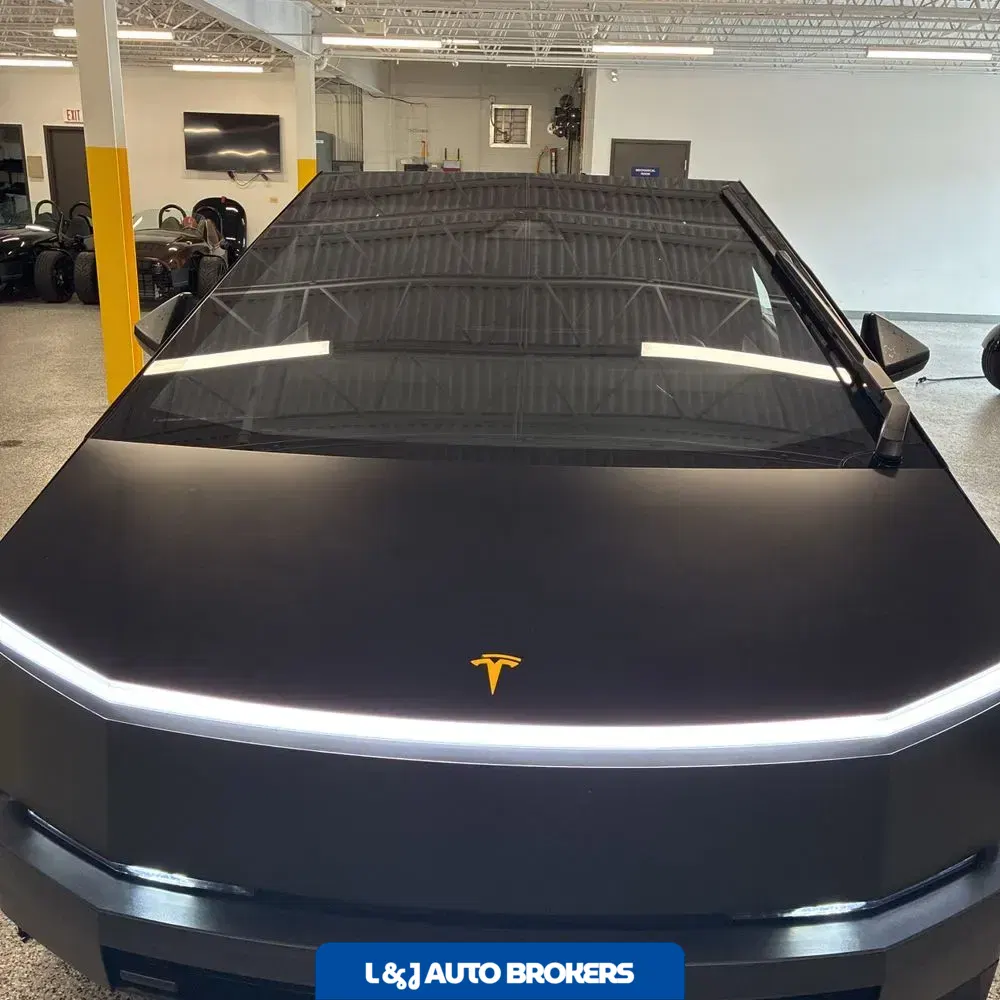 2024 Tesla Cybertruck Base